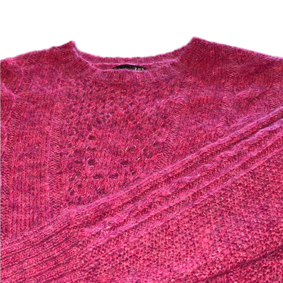 Kut From The Kloth Woman’s Medium Magenta Claudette Crewneck Sweater - Picture 5 of 7
